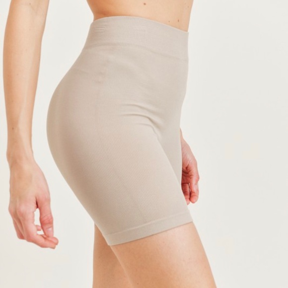 Semi-Annual Sale|Seamless Crop Top and Biker Set - Picture 6 of 6